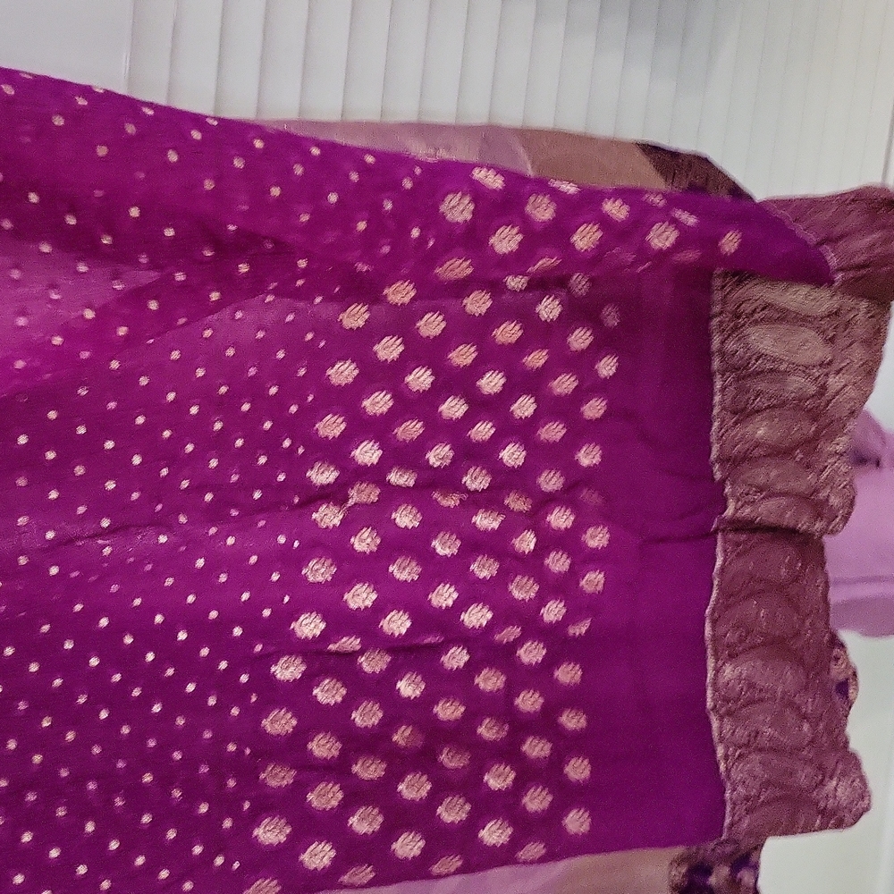 Farida Hasan Designer Pink Jamawar Churidar - Picture 8 of 9